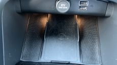 Volvo Xc40 2.0 B4P R DESIGN 5dr Auto Petrol Estate